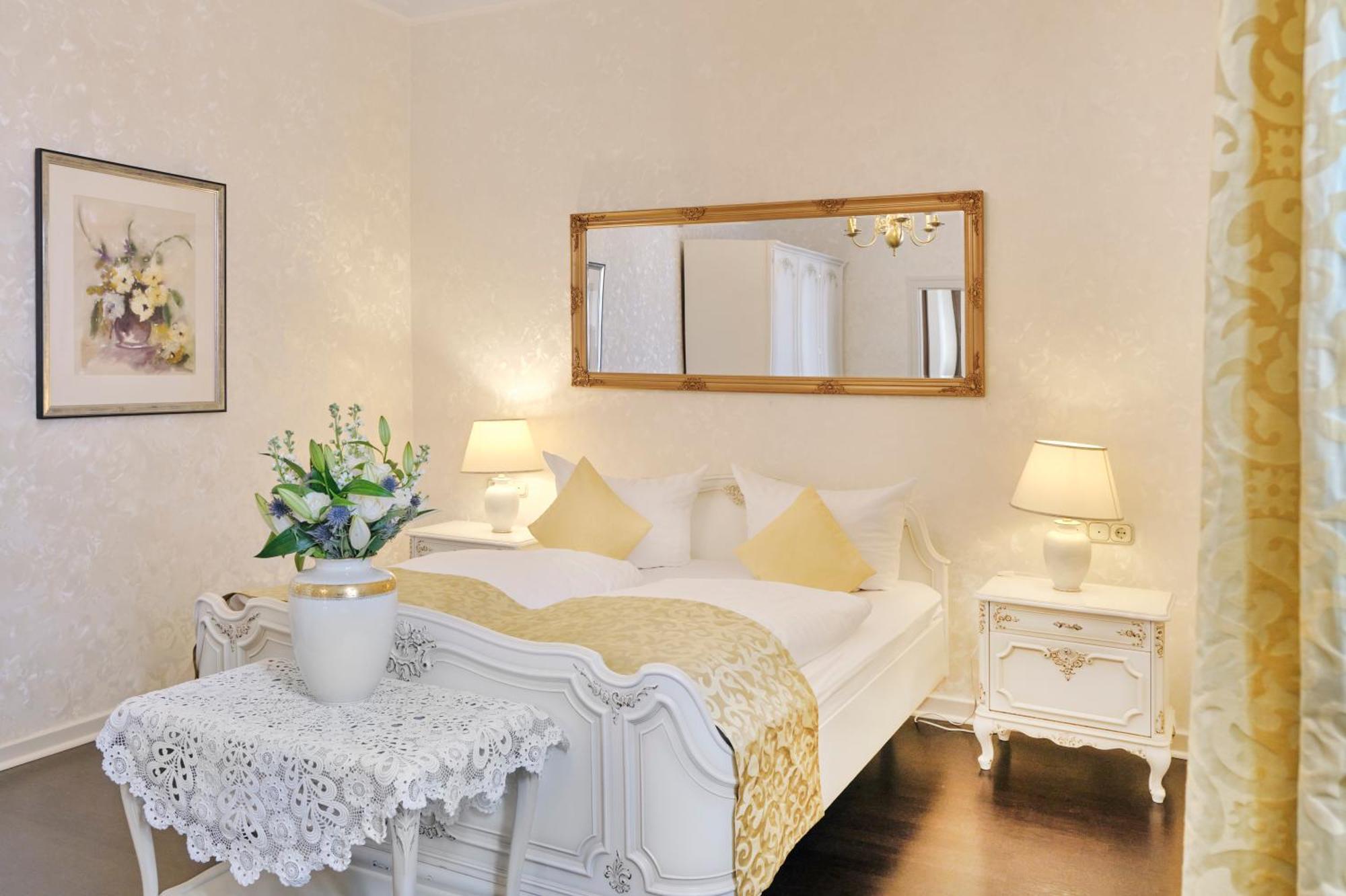 Design-hotel Zur Abtei Hotel 3*